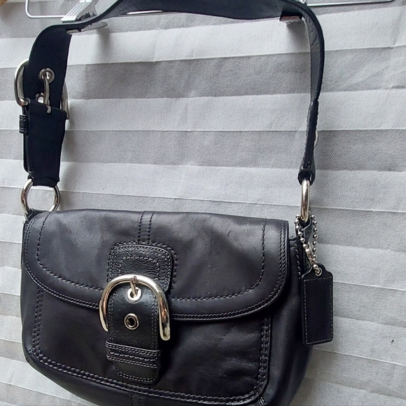 Coach Leather Shoulder Bag w/ Black liner 7 Pockets! - Picture 2 of 4